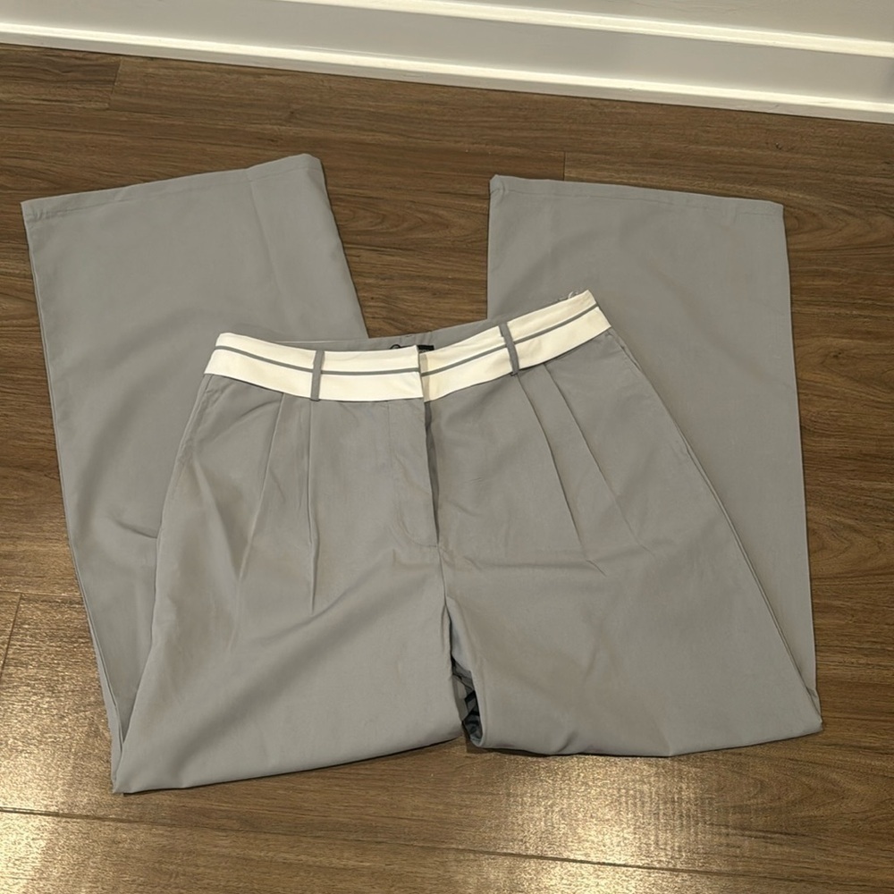 PrettyLittleThing Turn Over Waist Straight Leg Pants - Picture 2 of 3